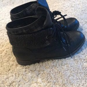 Black boots